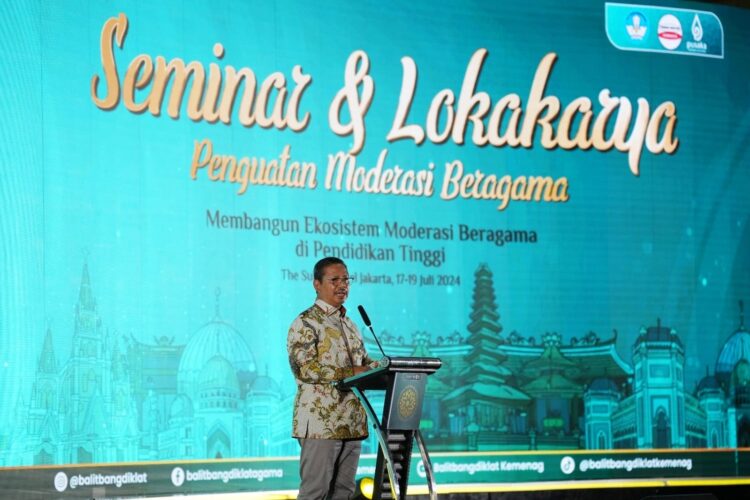 Kepala Balitban Diklat Suyitno sampaikan laporan Semiloka Penguatan Moderasi Beragama di Perguruan Tinggi, Jakarta, Rabu (17/7/2024).