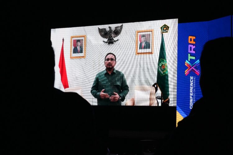 Menteri Agama Yaqut Cholil Qoumas saat memberikan arahan melalui video pada Conference Xtra di Surabaya, baru-baru ini.