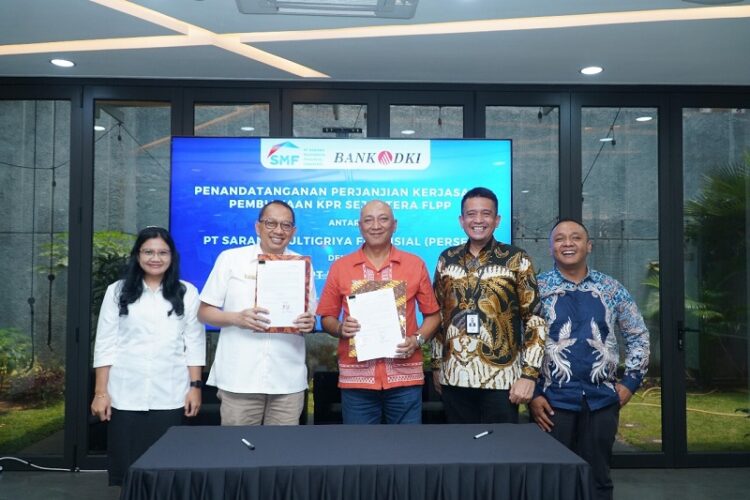 Program Fasilitas Likuiditas Pembiayaan Perumahan (FLPP), ditandatangani oleh Direktur Ritel & Syariah Bank DKI, Henky Oktavianus, dan Direktur Sekuritisasi dan Pembiayaan PT SMF, Heliantopo, di Jakarta pada Senin (23/09).