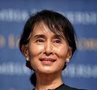 Suu Kyi Dibebaskan Junta Militer Myanmar Karena Sakit Kanker Akut