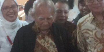 Emil Salim: Haji Agus Salim Berjuang Dengan Hati
