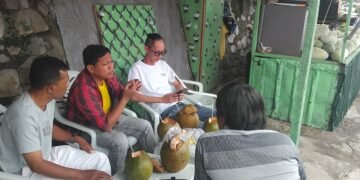 Nikmati Segarnya Air Kelapa Muda di Bukittinggi, Segar dan Menyehatkan