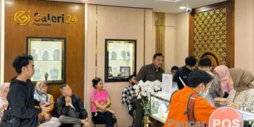 Emas Diburu Warga, Antisipasi Ketidakpastian